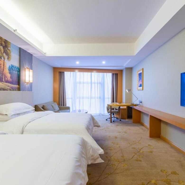 Vienna International Hotel Wuyi Square