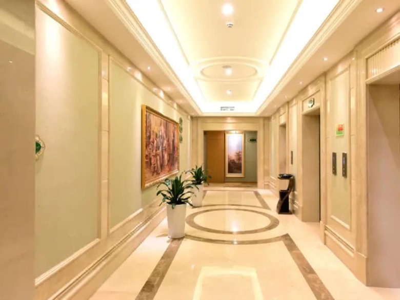 Vienna International Hotel Wuyi Square