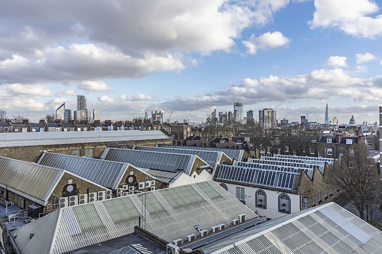 Splendid 3 Bedroom Apartment Kings Cross