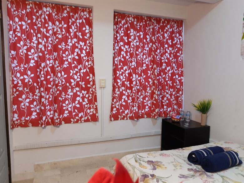 Bed & Breakfast Alameda House