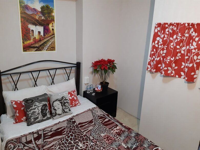 Bed & Breakfast Alameda House