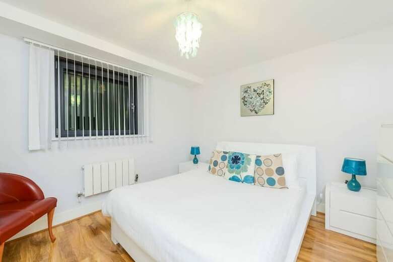 Canary Wharf Luxury Apartments