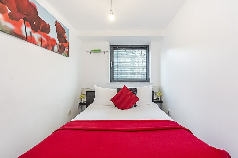 Canary Wharf Luxury Apartments