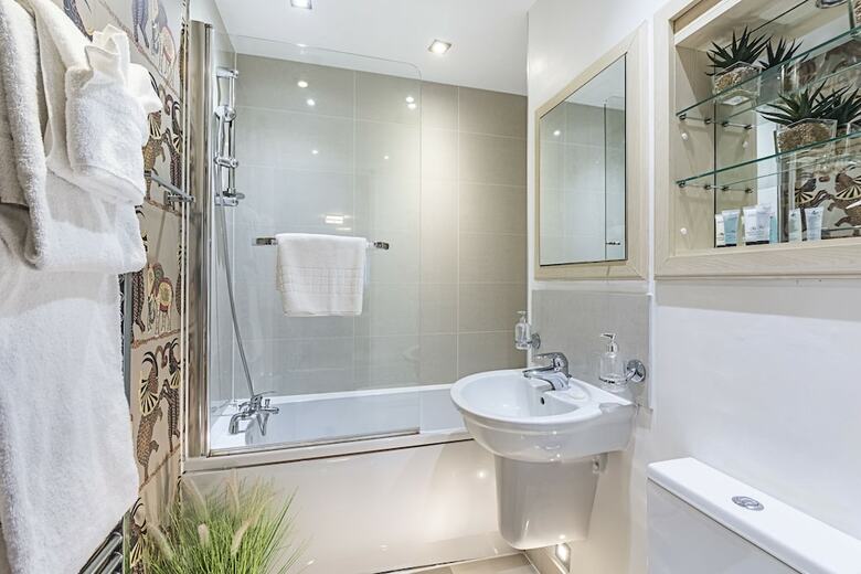 Canary Wharf Luxury Apartments