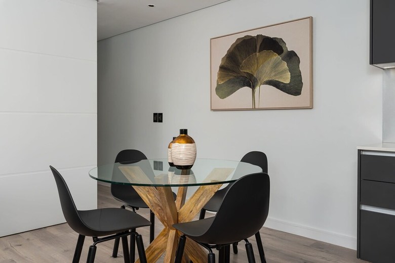 The Signature Luxury Apartments
