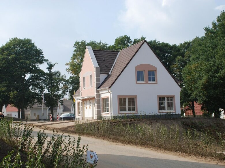 Traditional Style Villa, Two Bathrooms At Bad Bentheim