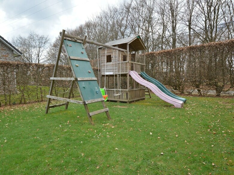 Spacious Holiday House, Can Be Divided In Two Different Parts