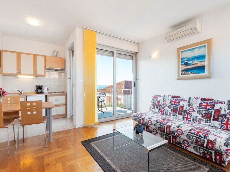 Opulent Apartment In Zadar Near Sea