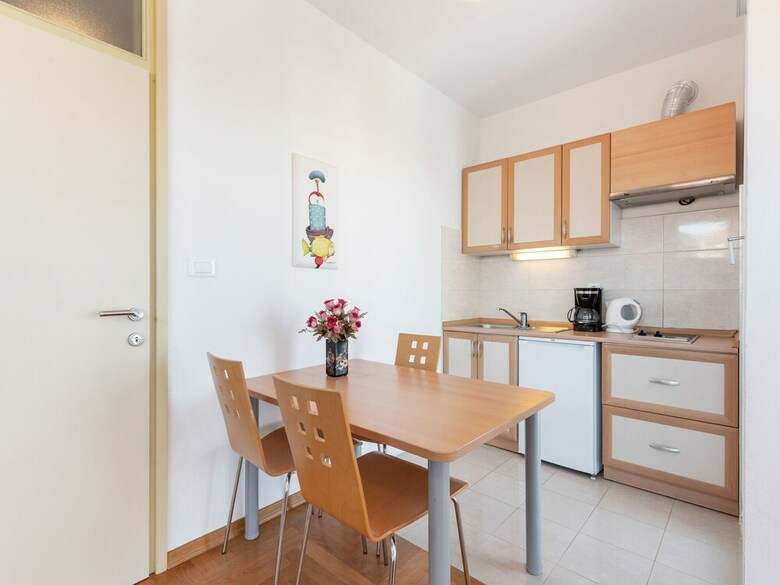Opulent Apartment In Zadar Near Sea