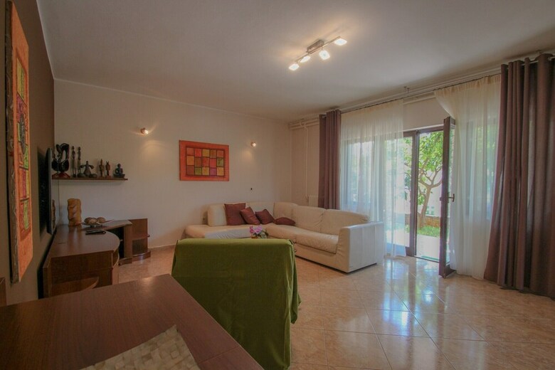 Apartamentos Sanja