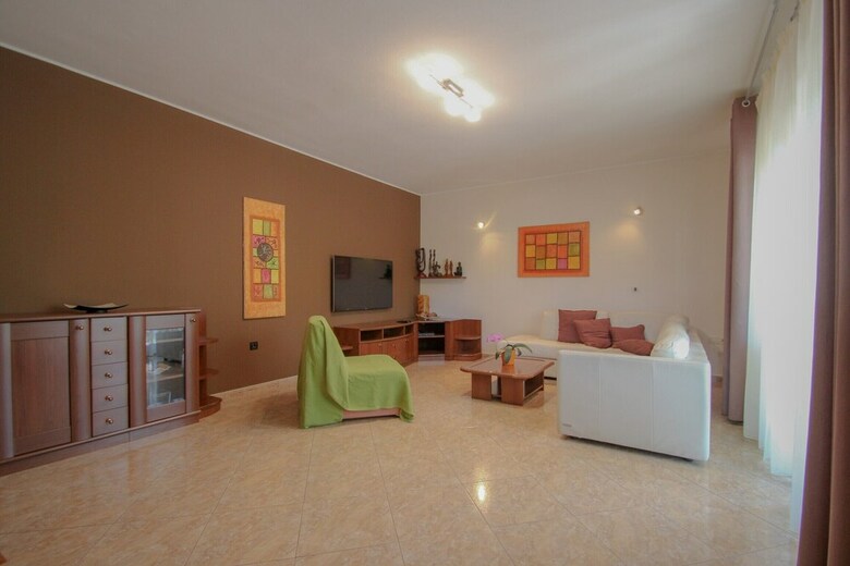 Apartamentos Sanja