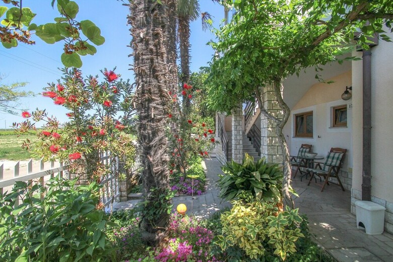 Apartamentos Sanja