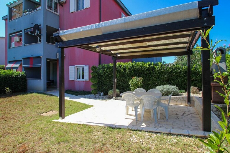 Apartamentos Lea