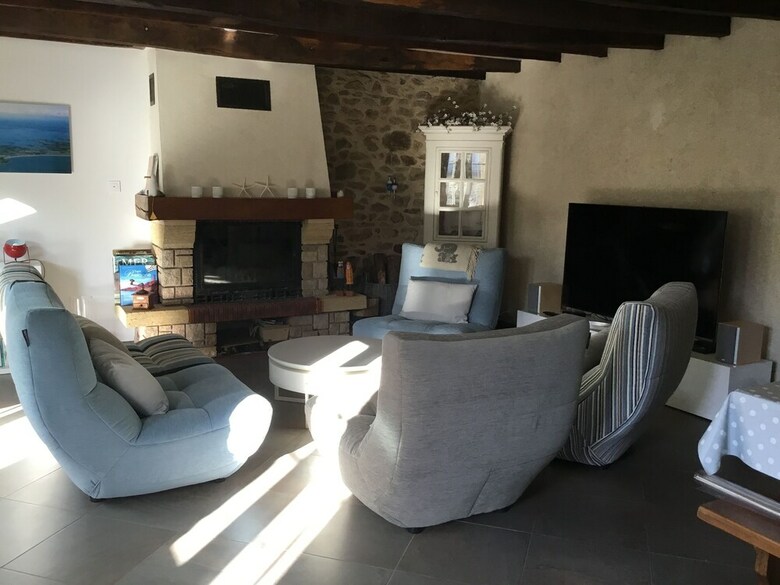 Ty Elisther - Maison de Charme � Saint-colombier