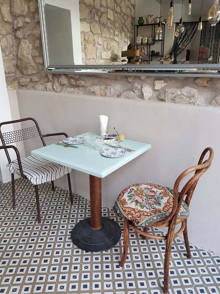 Bed & Breakfast Chambres D'hotes Au Centre de Sigean