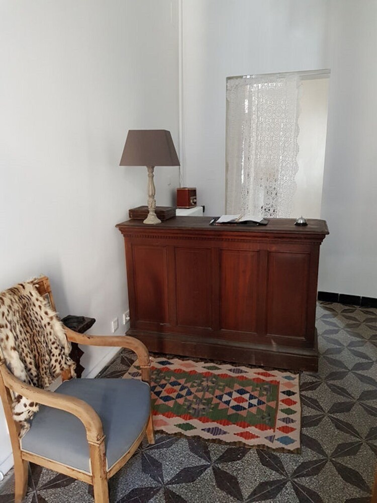 Bed & Breakfast Chambres D'hotes Au Centre de Sigean