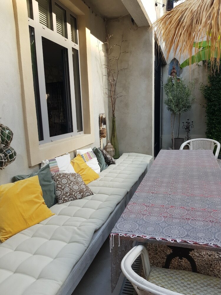 Bed & Breakfast Chambres D'hotes Au Centre de Sigean