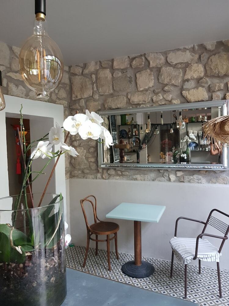 Bed & Breakfast Chambres D'hotes Au Centre de Sigean