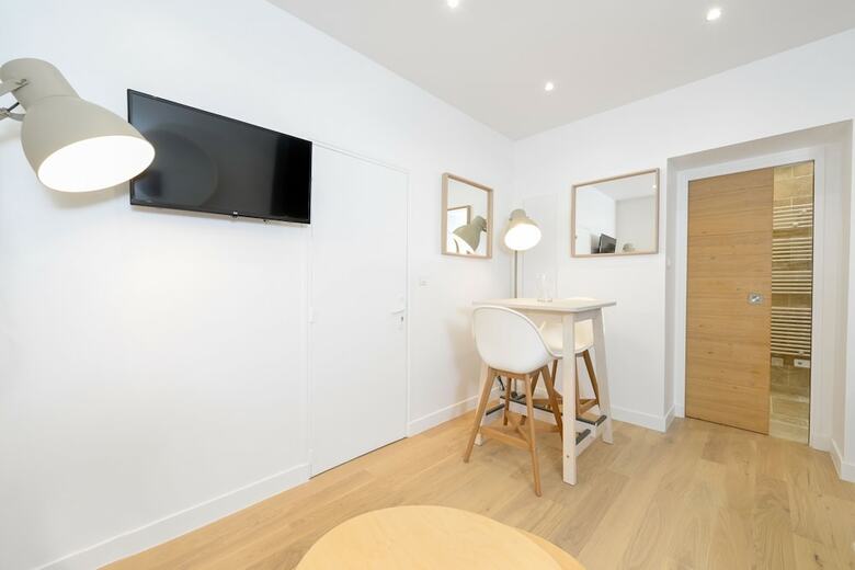 Apartamento Studio At 15 Min From The Elys�e Fields In Paris
