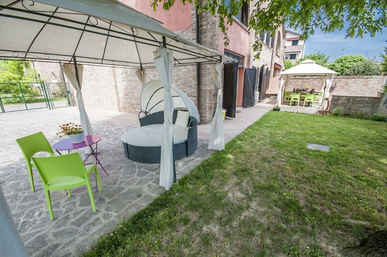 B&B Un Mondo A Colori