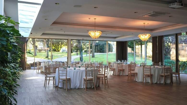 Boeira Garden Hotel Porto Gaia, Curio Collection By Hilton