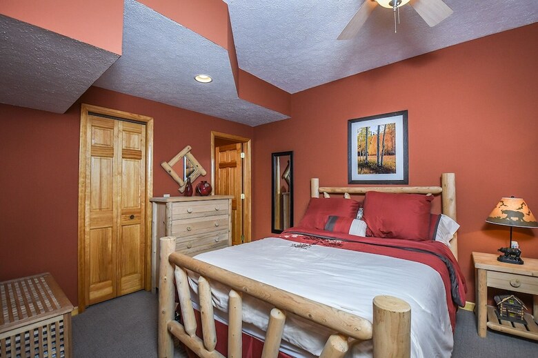 Cabernet Chalet