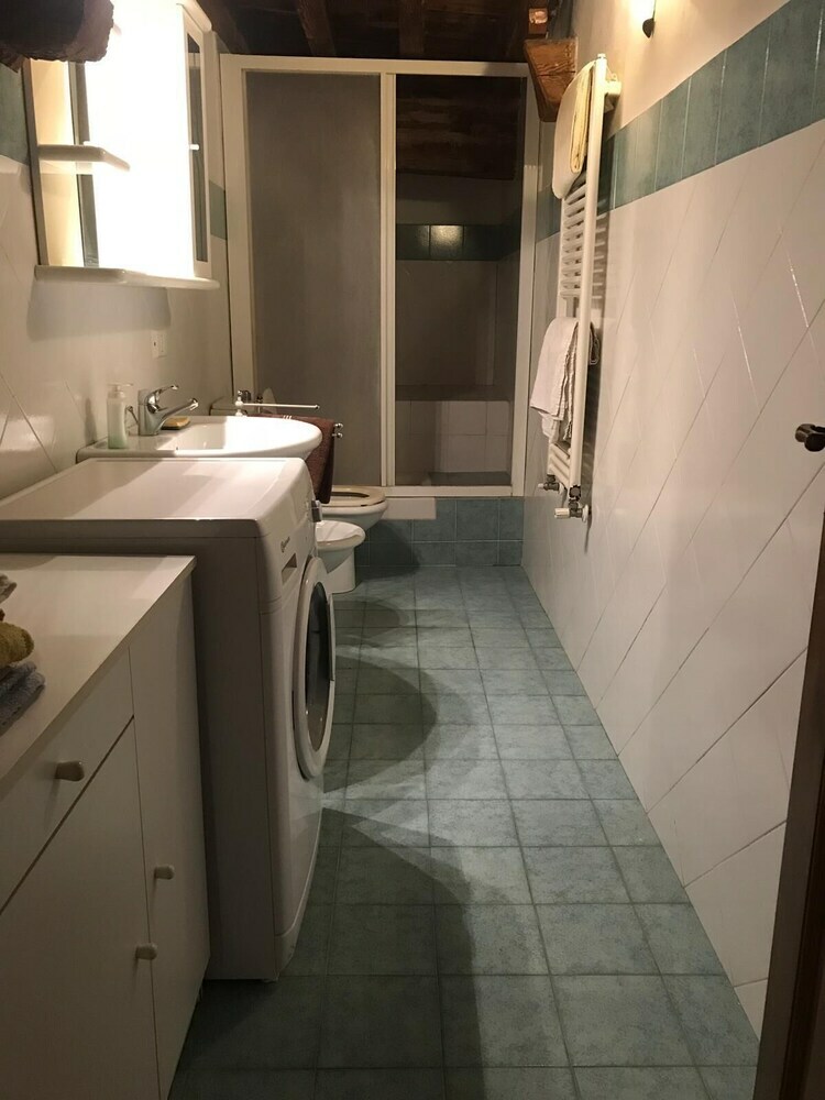 Florence Oasis