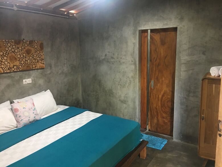 Bed & Breakfast Watukarung Ristu Homestay