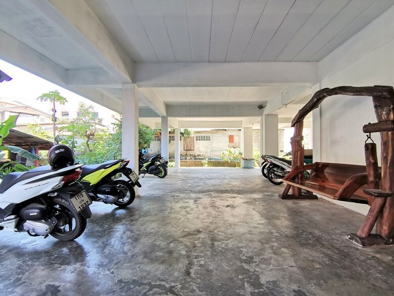 Hotel Sanguanporn Apartment