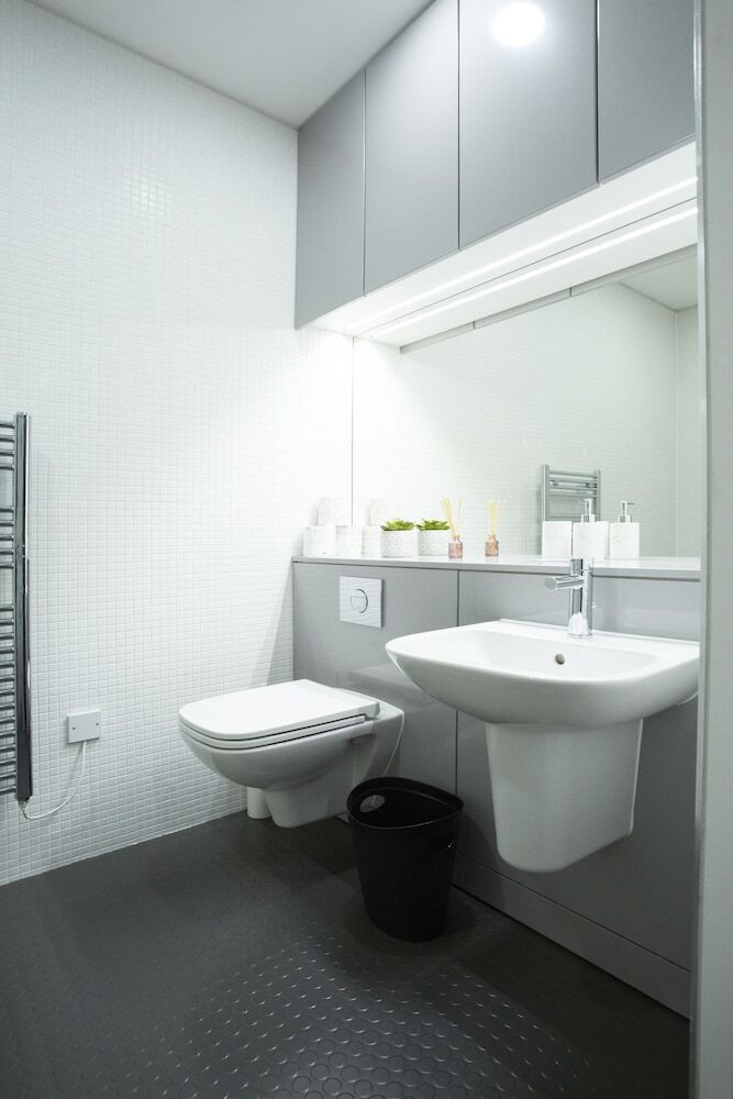 Stylish Modern Home In Manchester City Centre With Parking