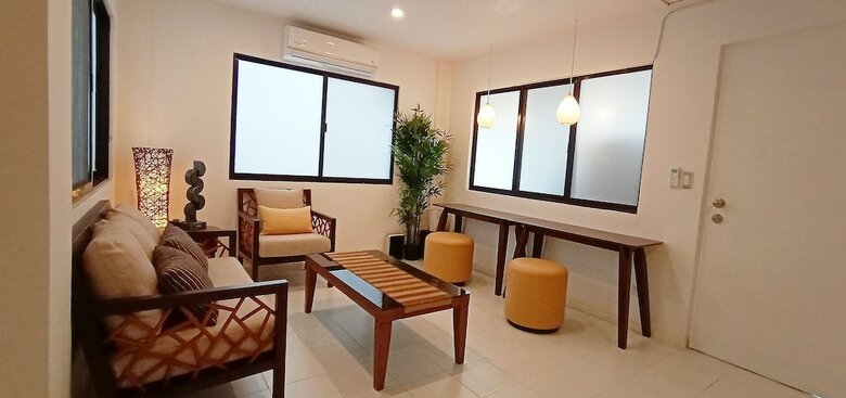 Hotel Cycling House Kura
