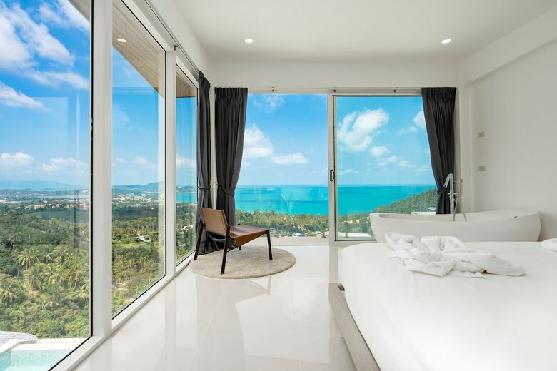 Villa Chaweng Noi Beach  Full Moon 4br Seaview