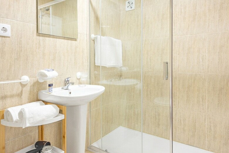 Apartamentos Porta 34