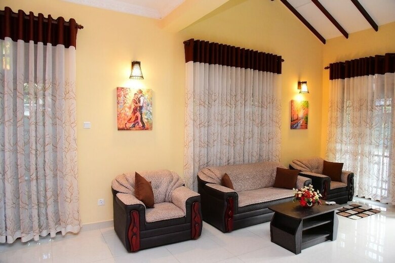Hotel Airport Blessings Villa