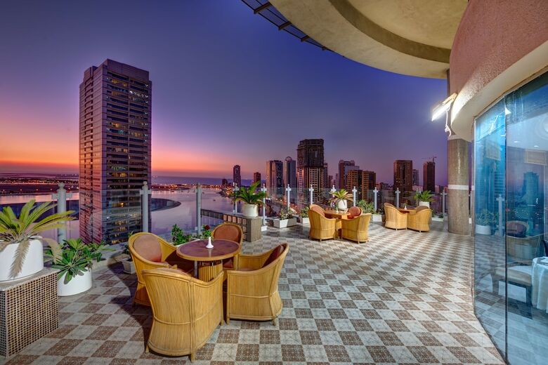 Aryana Hotel
