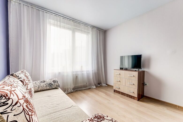 Ag Apartament Srednerogatskay 16