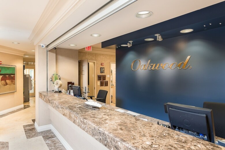 Apartamentos Oakwood Falls Church