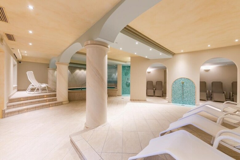 Relax Hotel La Gardenia & Villa Oleandra
