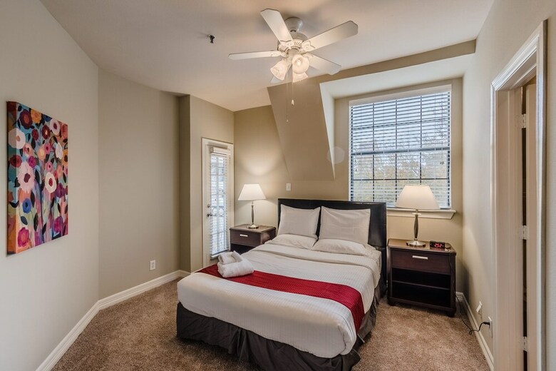 Hotel Corporate Stays - Uptown Dallas