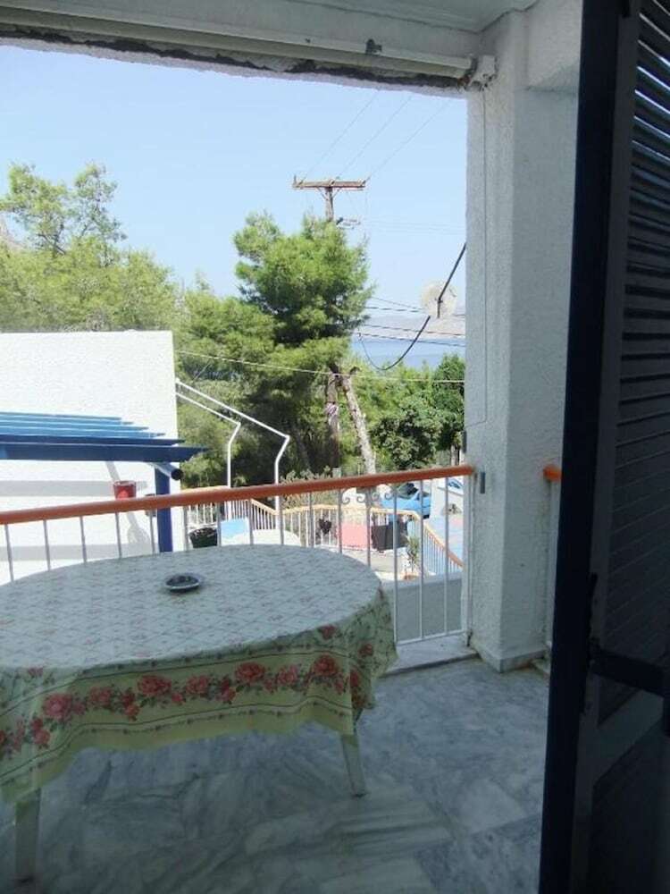 Aparthotel Tatsis Apartments