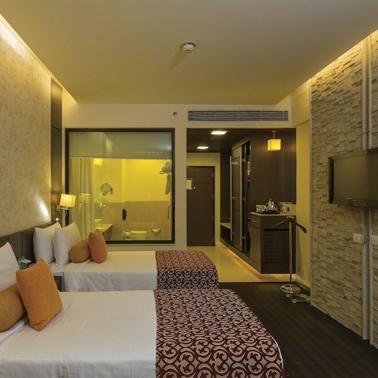 Multitude Hotel