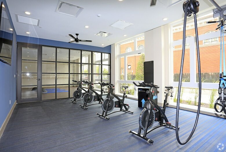 Hyatus Downtown At Yale - Stunning Luxury Apartments