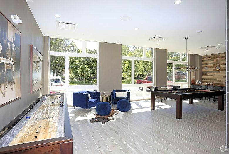 Hyatus Downtown At Yale - Stunning Luxury Apartments