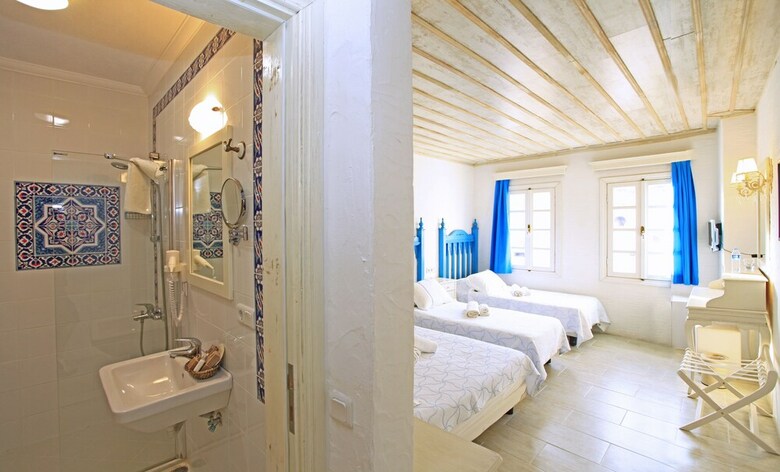 Hotel Mavi Beyaz
