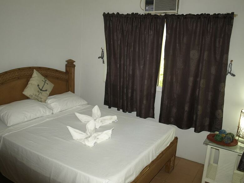 Hotel Nemo's Dive Resort