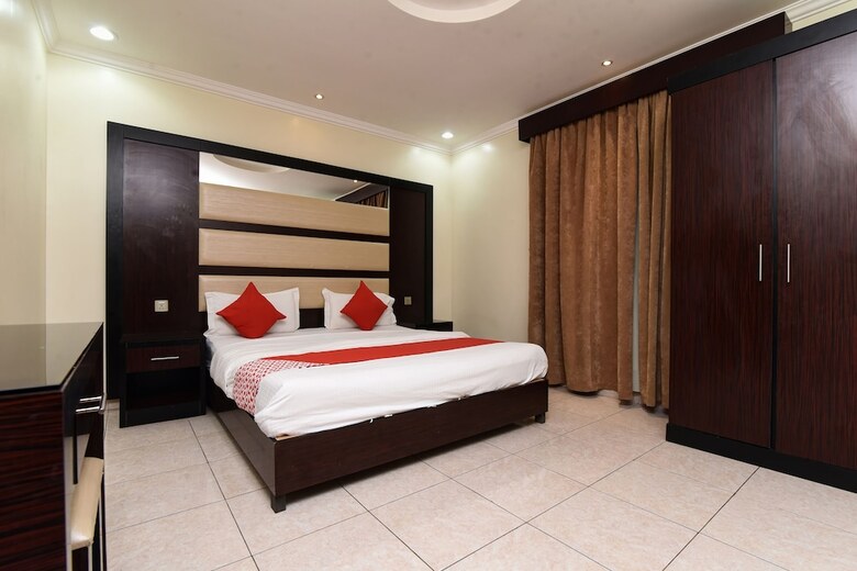 Hotel Oyo 360 Rahati Branch 1