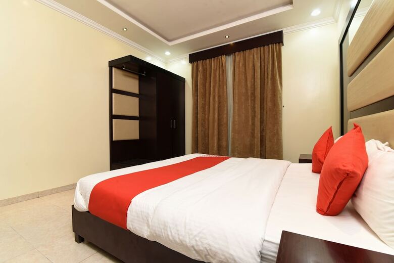 Hotel Oyo 360 Rahati Branch 1