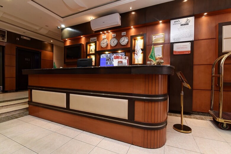 Hotel Oyo 360 Rahati Branch 1