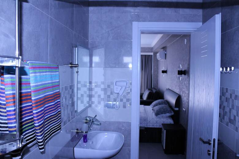 Hotel Golden Lion