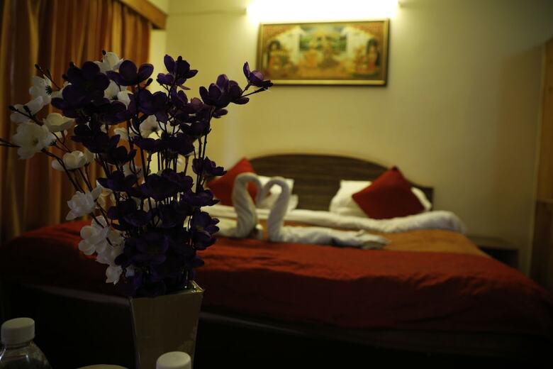 Bed & Breakfast Hotel Monarch Residency Manali